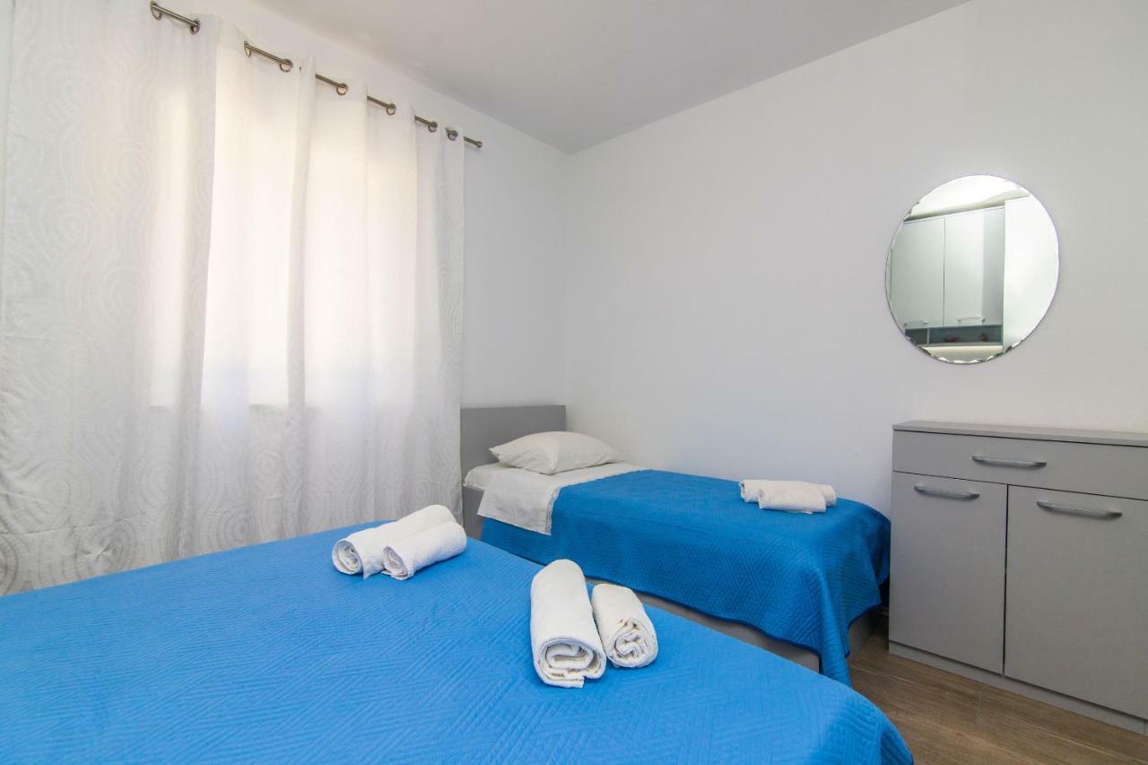 Apartments Jakov Mirce Kültér fotó